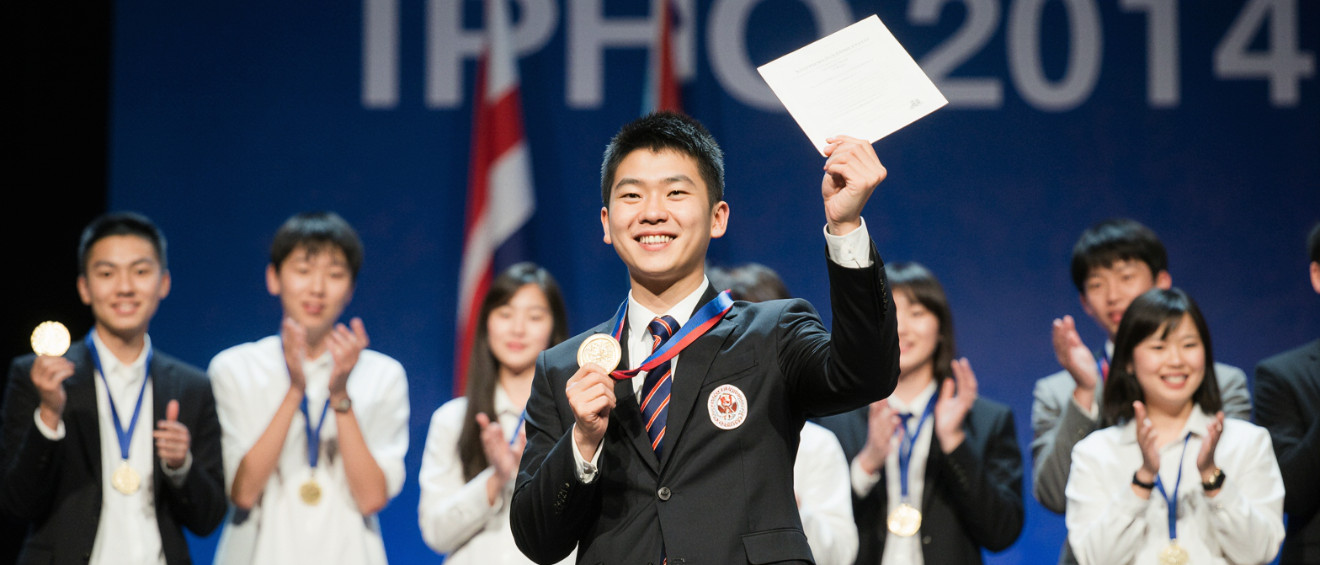 Thailand at IPhO 2014: Success at the International Physics Olympiad — My Thai Home Thailand guide