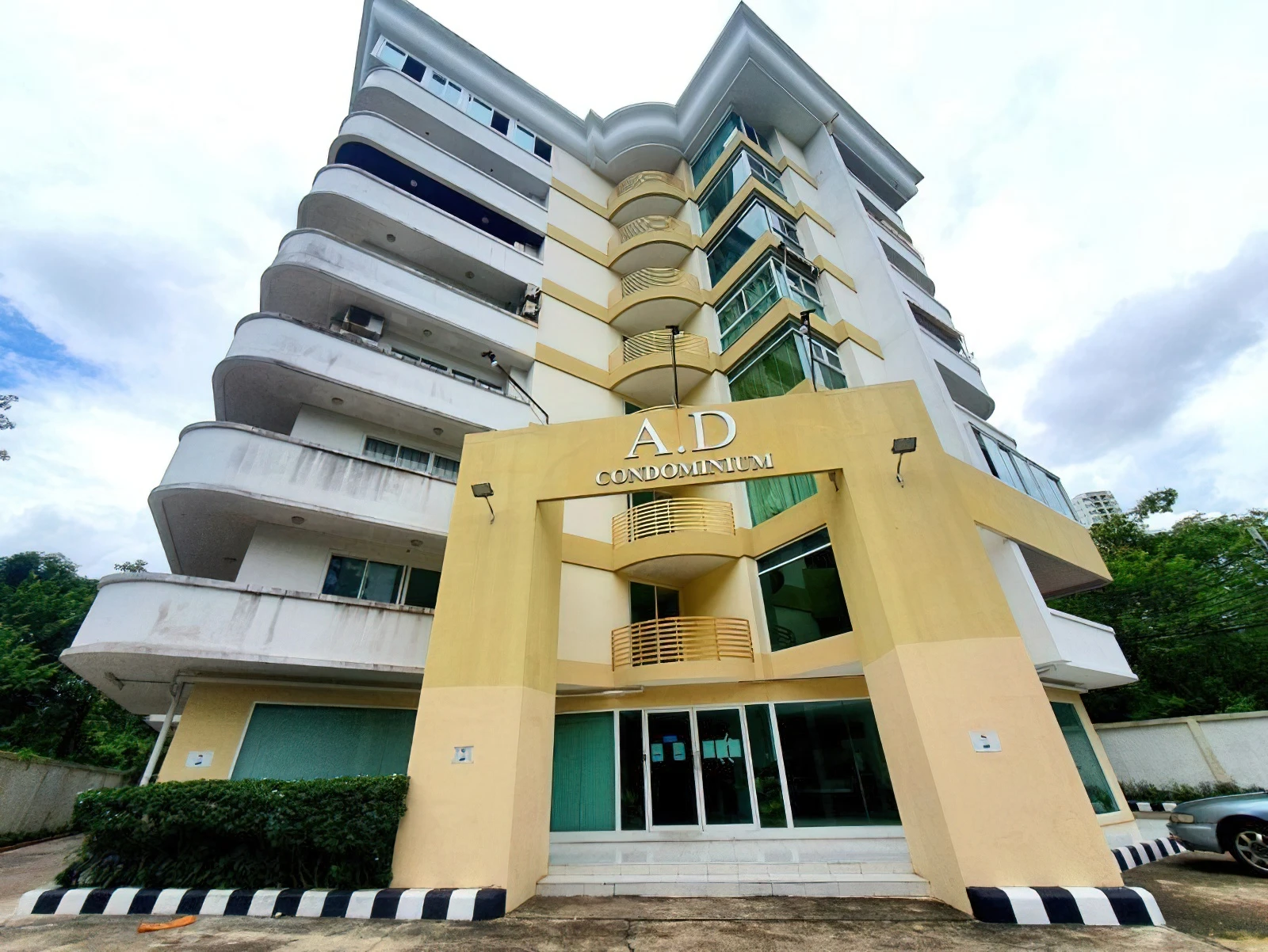 AD Condominium Racha Residence