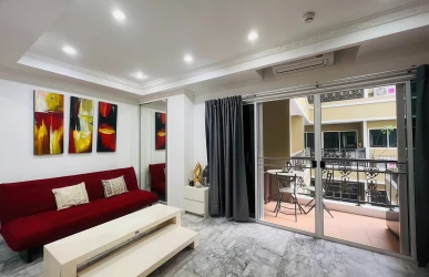 Property: siam oriental twins