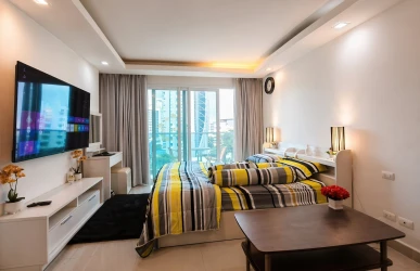 Property: cosy beach view